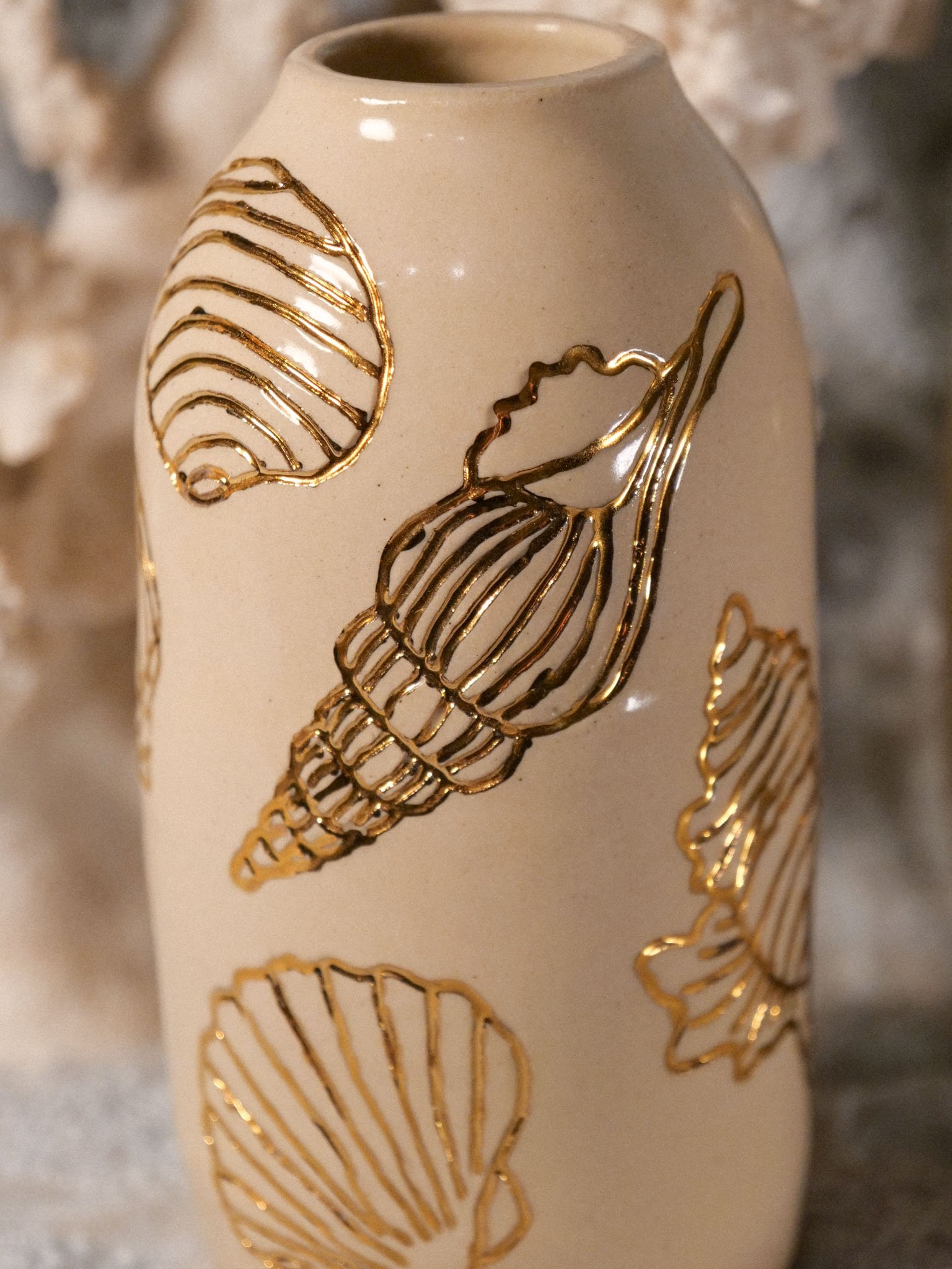 Petit vase golden shell – Image 3