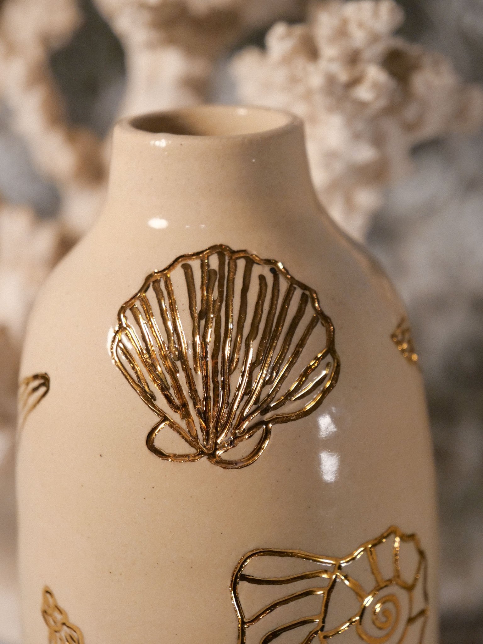 Petit vase golden shell – Image 3